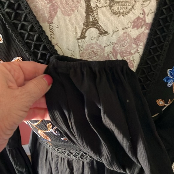 BLUE RAIN @ FRANCESCA’S. BLACK & BLUE & RUST SIZE MEDIUM DRESS. ADORABLE!  NWT - Picture 7 of 10